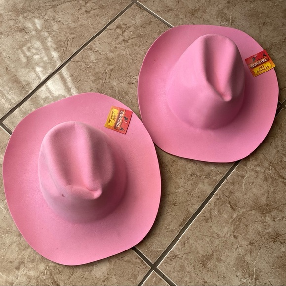 Pink Cowboy Hats - Picture 1 of 2
